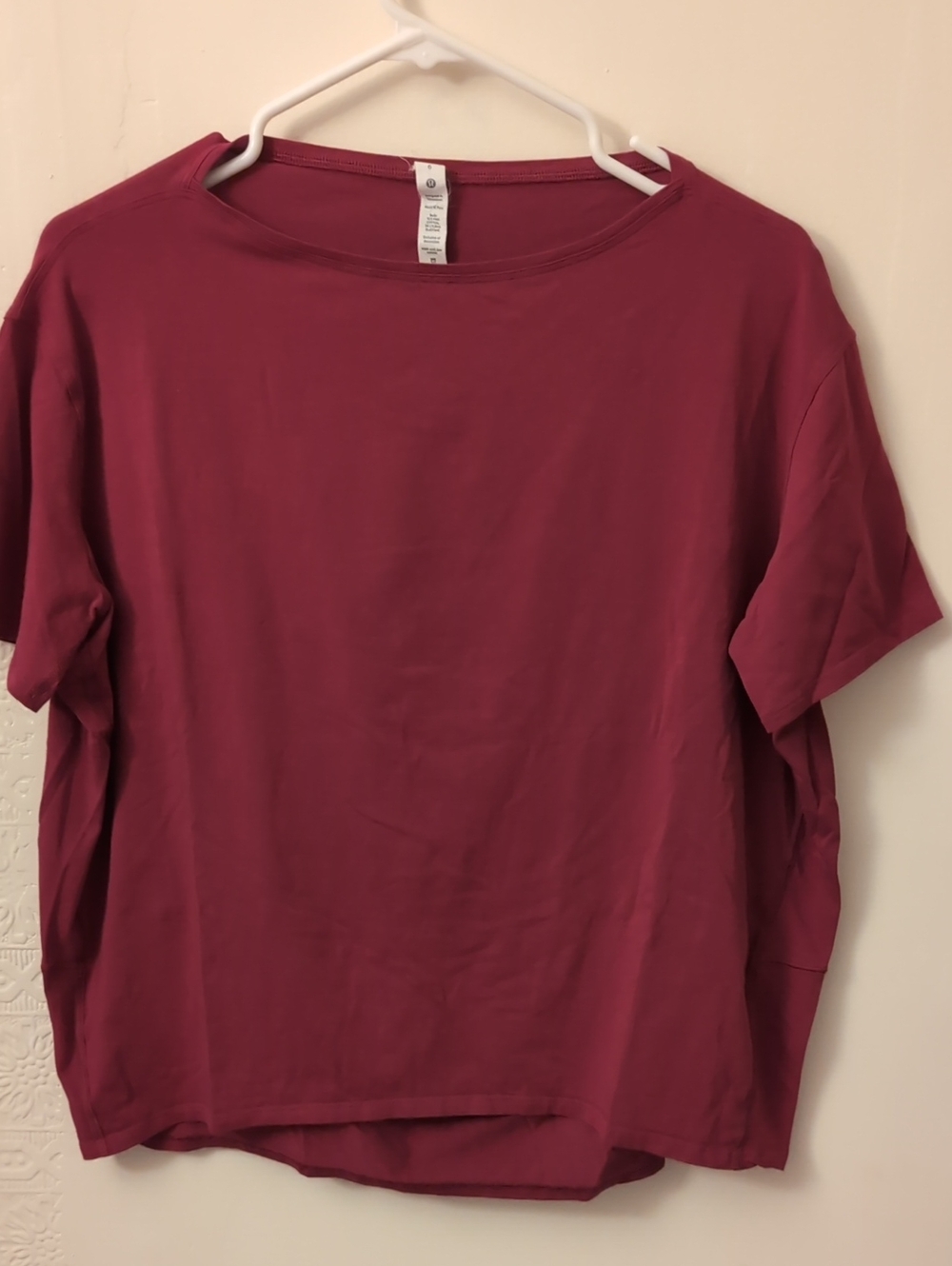 Lululemon Back In Action Women's Relaxed Shirt Deep Berry 6